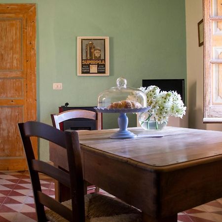Palazzo Del Diplomatico Villa เบลมอนเตกาลาโบร ภายนอก รูปภาพ